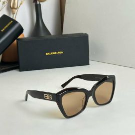 Picture of Balenciga Sunglasses _SKUfw54107390fw